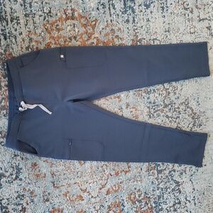 Figs Yola Scrub pants